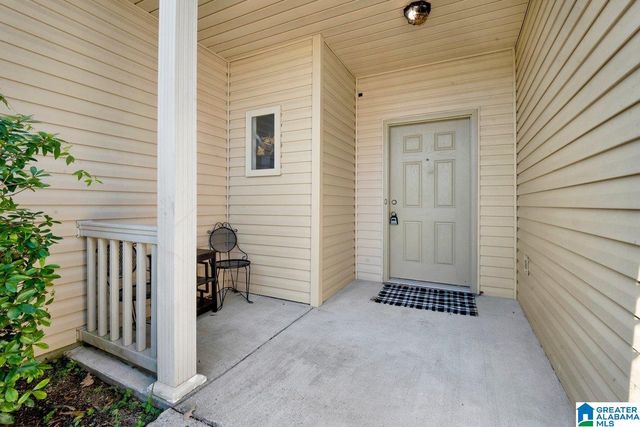 951 MERIWEATHER DRIVE, Calera, AL 35040