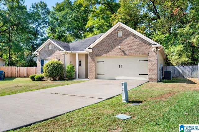 951 MERIWEATHER DRIVE, Calera, AL 35040