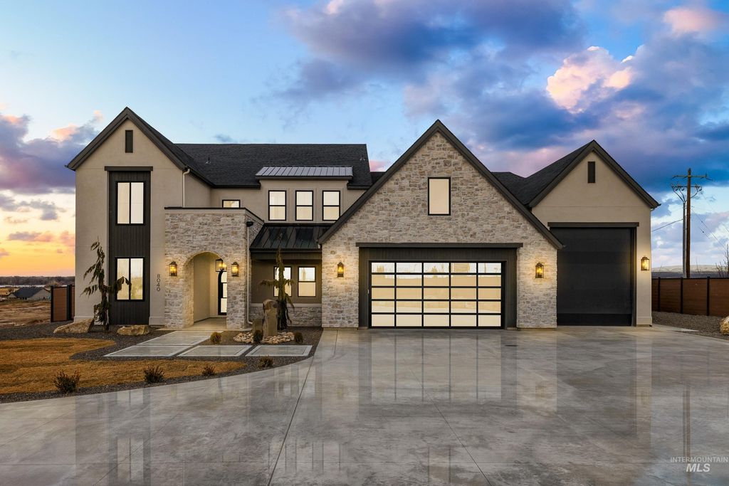 8040 W Inspirado Dr, Meridian, ID 83646