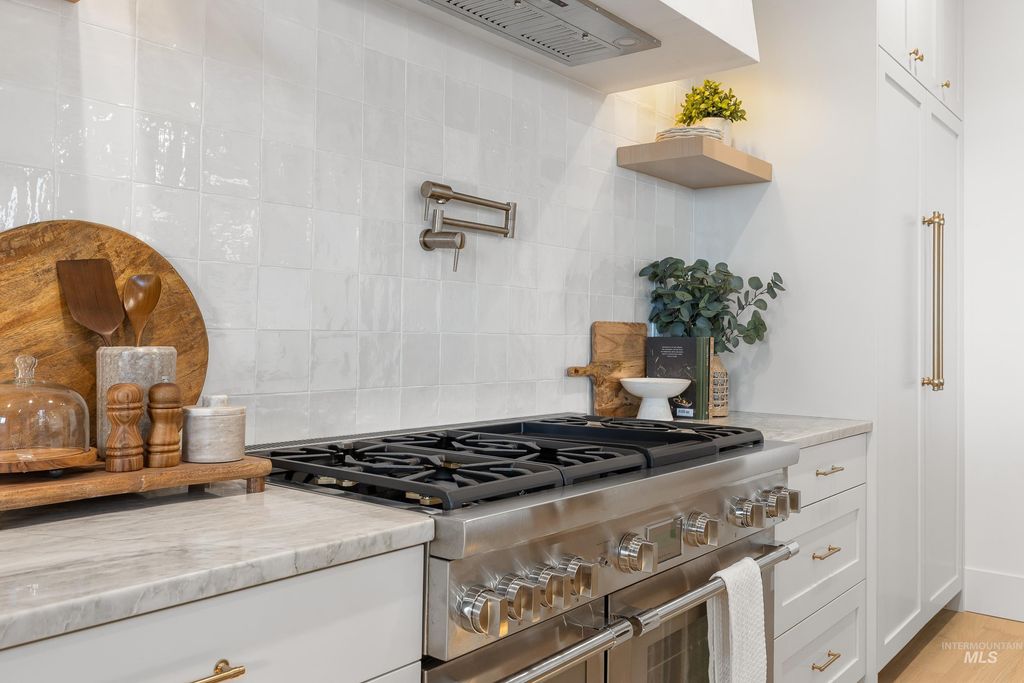 8040 W Inspirado Dr, Meridian, ID 83646 photo 15