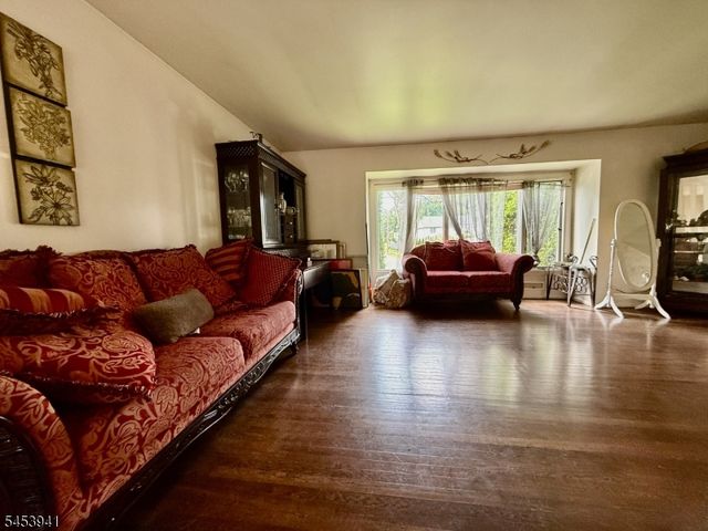 102 Georgia St, Clark Twp., NJ 07066