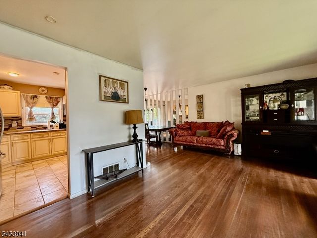 102 Georgia St, Clark Twp., NJ 07066