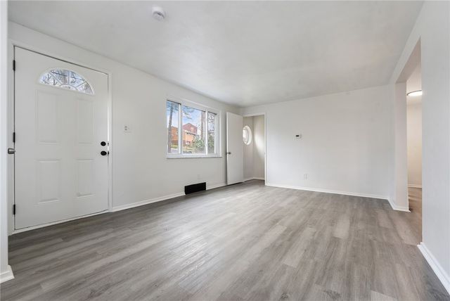 7841 Mark Dr, Verona, PA 15147