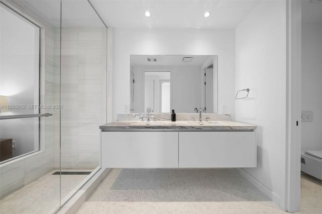 700 NE 26th Ter 4906, Miami, FL 33137