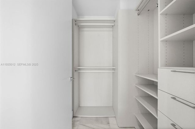 700 NE 26th Ter 4906, Miami, FL 33137