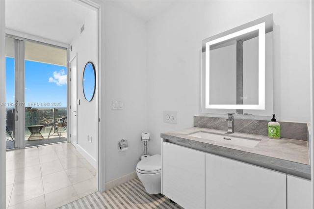 700 NE 26th Ter 4906, Miami, FL 33137