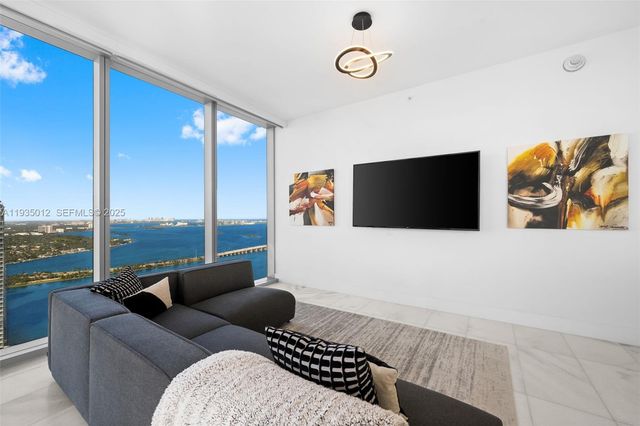 700 NE 26th Ter 4906, Miami, FL 33137