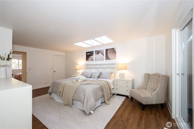 2009 N 154th Place, Shoreline, WA 98133