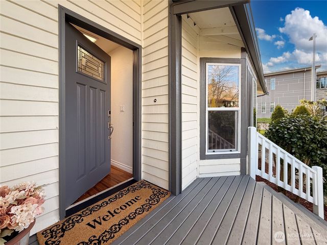 2009 N 154th Place, Shoreline, WA 98133