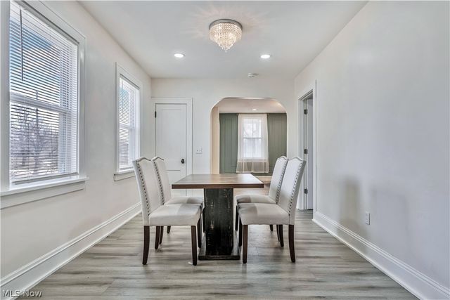 3024 Vega Avenue, Cleveland, OH 44113