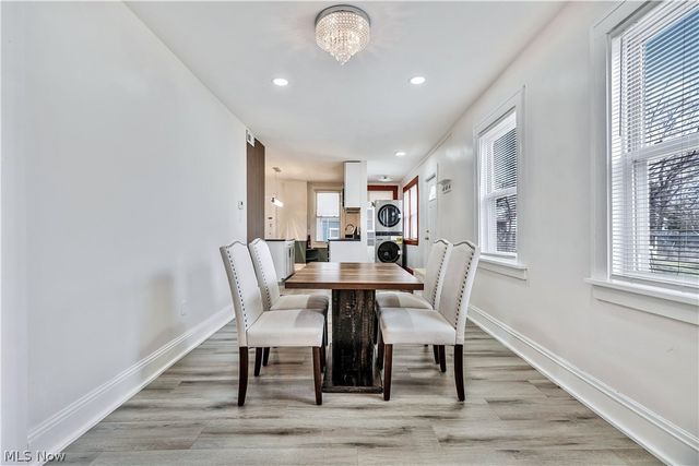 3024 Vega Avenue, Cleveland, OH 44113