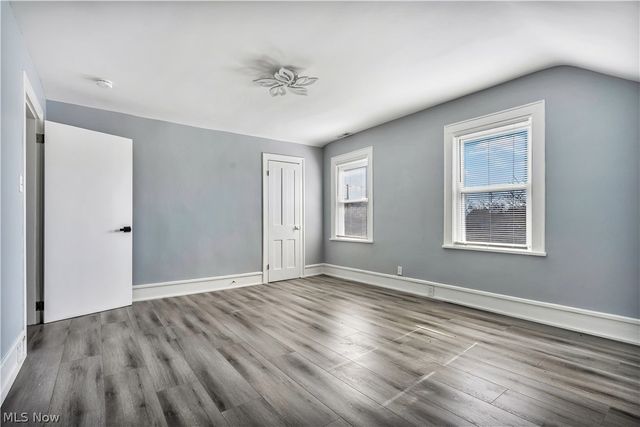 3024 Vega Avenue, Cleveland, OH 44113