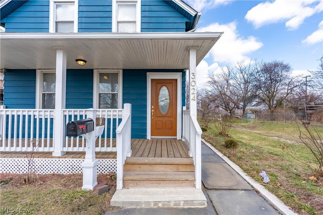 3024 Vega Avenue, Cleveland, OH 44113