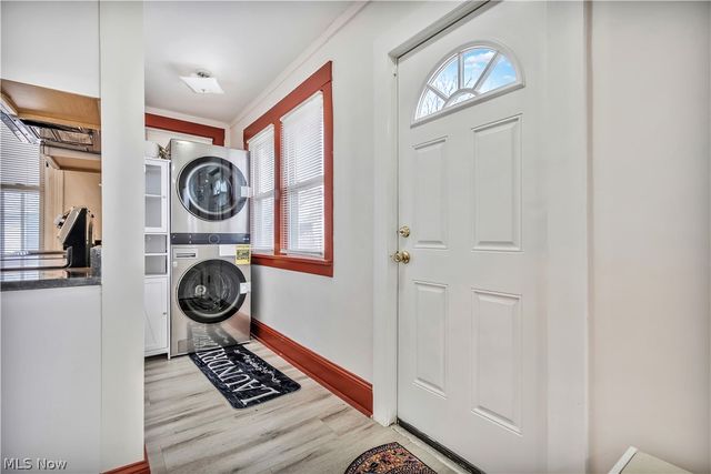 3024 Vega Avenue, Cleveland, OH 44113