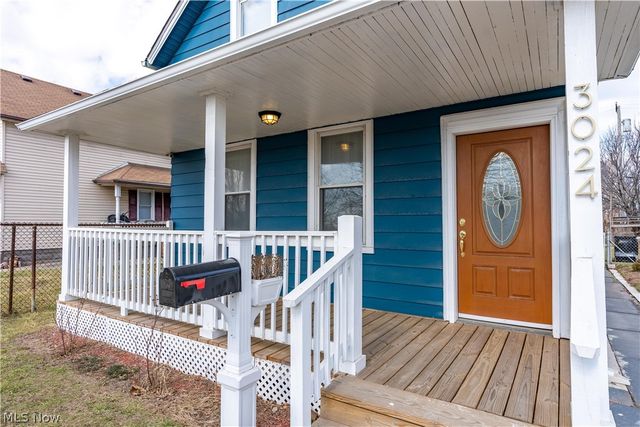 3024 Vega Avenue, Cleveland, OH 44113