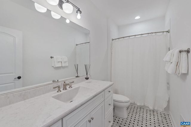 2218 WATERSIDE WY, Keswick, VA 22947