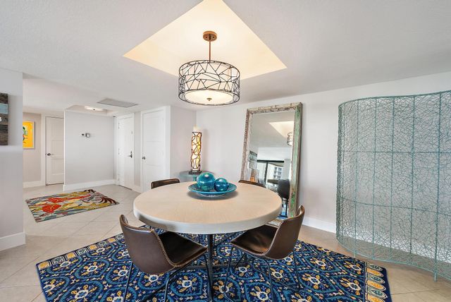 4200 N Ocean Drive 2-705, Singer Island, FL 33404