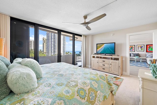 4200 N Ocean Drive 2-705, Singer Island, FL 33404