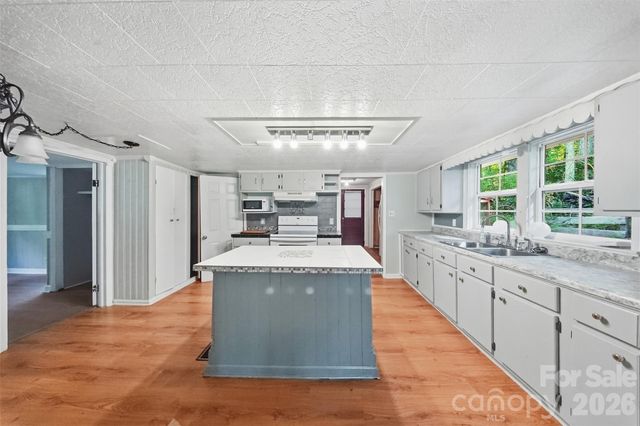 1818 Union Road, Gastonia, NC 28054