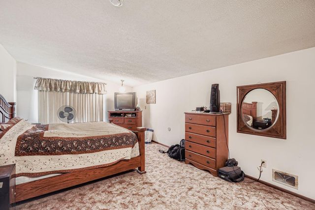 1745 Duluth Street, Maplewood, MN 55109