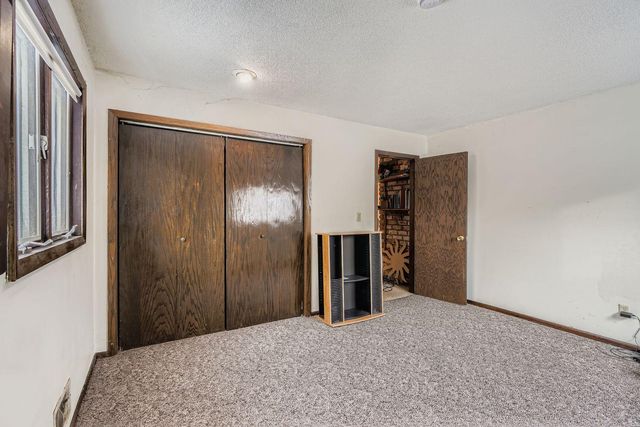 1745 Duluth Street, Maplewood, MN 55109