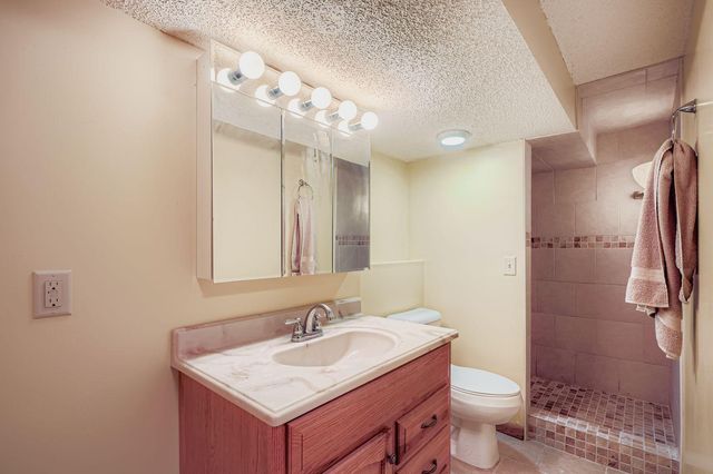 1745 Duluth Street, Maplewood, MN 55109