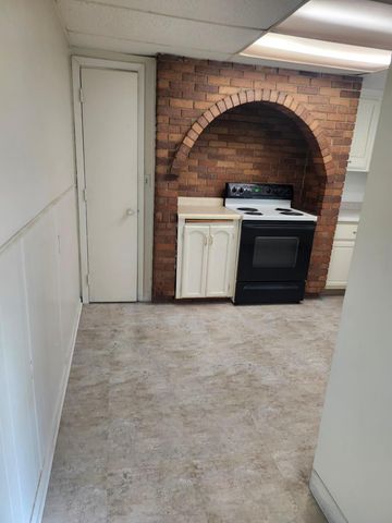 1745 Duluth Street, Maplewood, MN 55109
