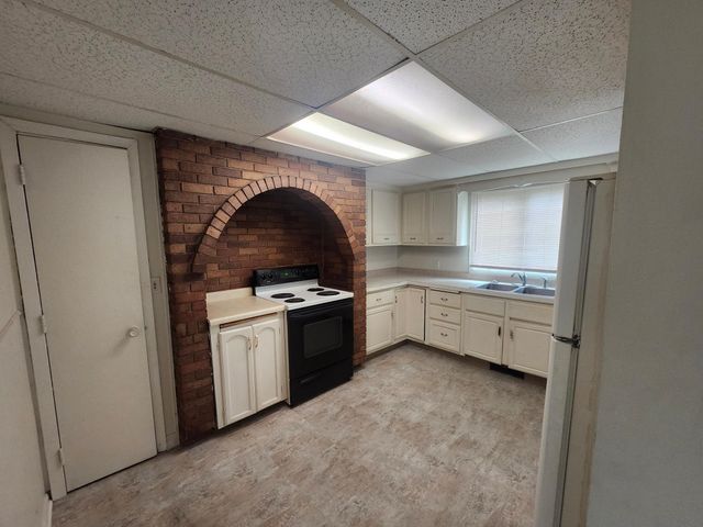 1745 Duluth Street, Maplewood, MN 55109