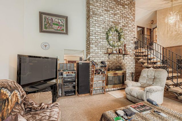 1745 Duluth Street, Maplewood, MN 55109