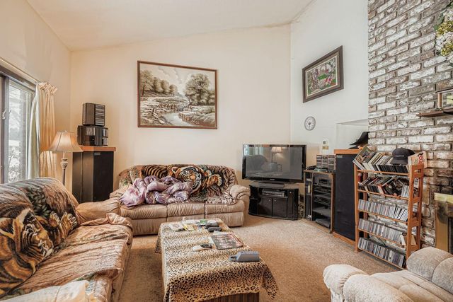 1745 Duluth Street, Maplewood, MN 55109