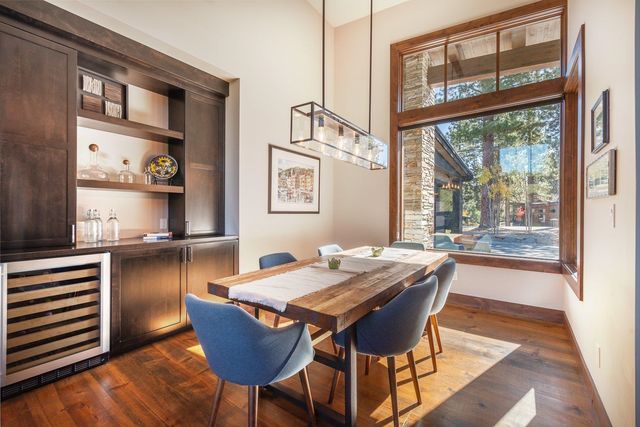 11102 Meek Court, Truckee, CA 96161