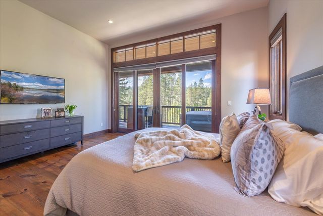 11102 Meek Court, Truckee, CA 96161