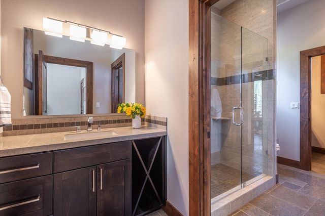 11102 Meek Court, Truckee, CA 96161