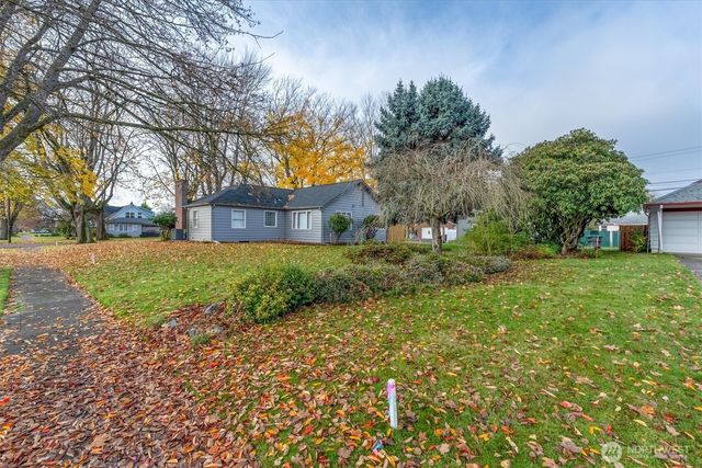 1505 19th Avenue, Longview, WA 98632