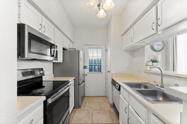 3600 Jeanetta Street 605, Houston, TX 77063