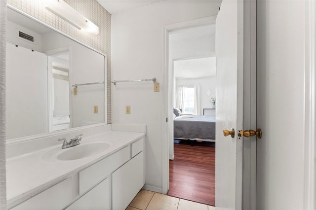 3600 Jeanetta Street 605, Houston, TX 77063