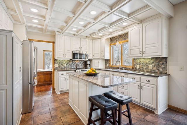 379 Jandel Avenue NE, Hanover, MN 55341