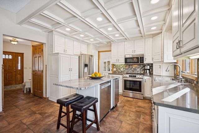 379 Jandel Avenue NE, Hanover, MN 55341