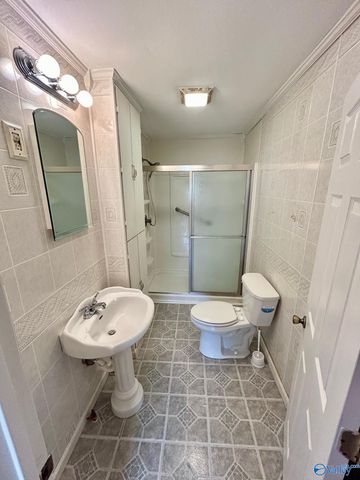 4718 Meridian Street, Huntsville, AL 35811