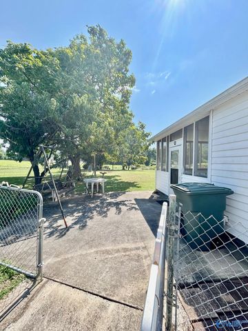 4718 Meridian Street, Huntsville, AL 35811