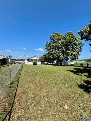 4718 Meridian Street, Huntsville, AL 35811