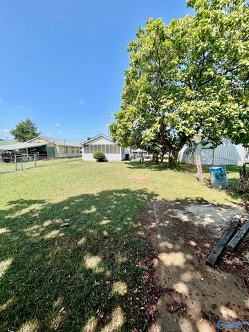 4718 Meridian Street, Huntsville, AL 35811