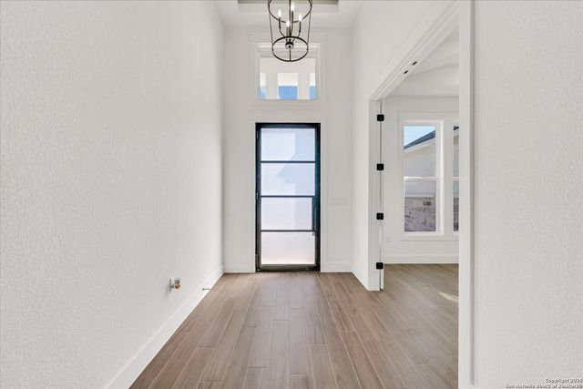 124 Sunset, La Vernia, TX 78121