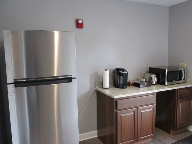265 Stonegate Road, Algonquin, IL 60102