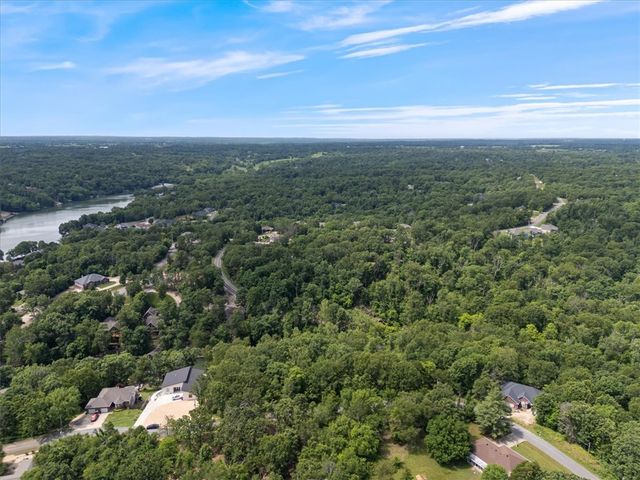 Dunkeld Drive, Bella Vista, AR 72715