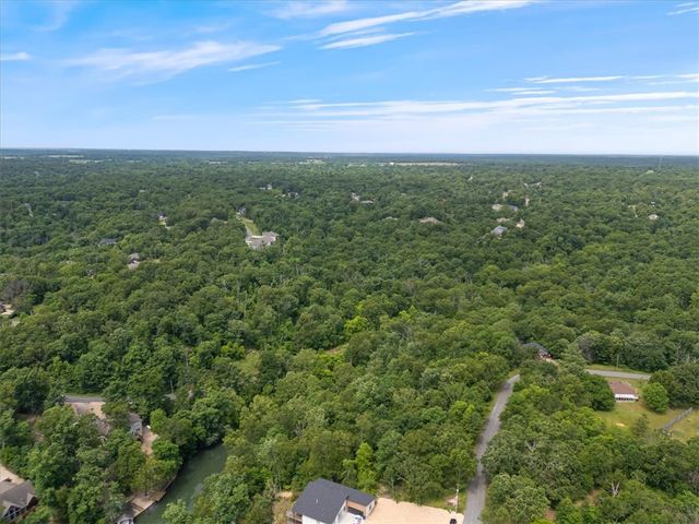 Dunkeld Drive, Bella Vista, AR 72715