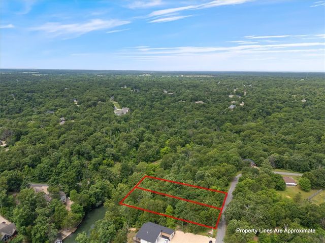 Dunkeld Drive, Bella Vista, AR 72715