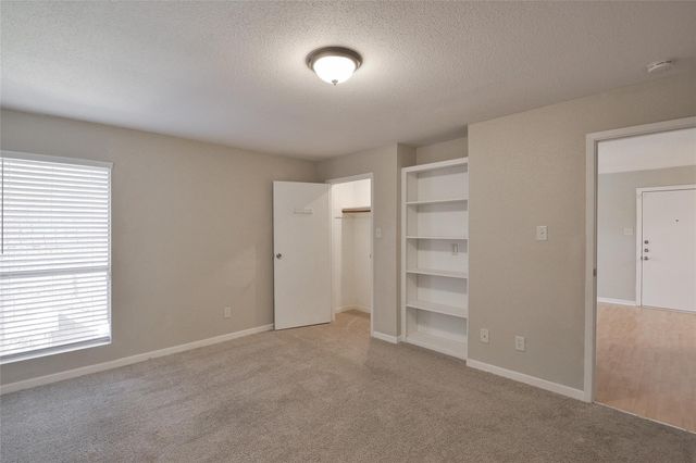 12955 Woodforest Boulevard 14, Houston, TX 77015