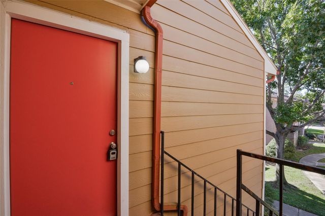 12955 Woodforest Boulevard 14, Houston, TX 77015