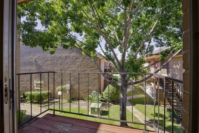 12955 Woodforest Boulevard 14, Houston, TX 77015